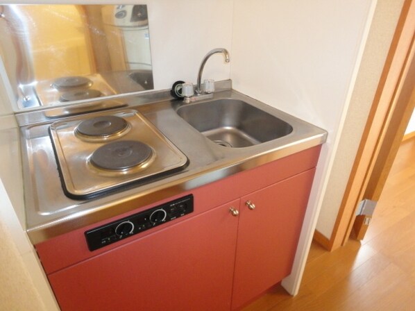 レオパレスイースト浅川の物件内観写真